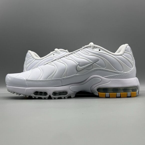 Nike Air Max Plus Golf Triple White Size 8.5 Men\'s FZ4150-100 NEW Spikeless